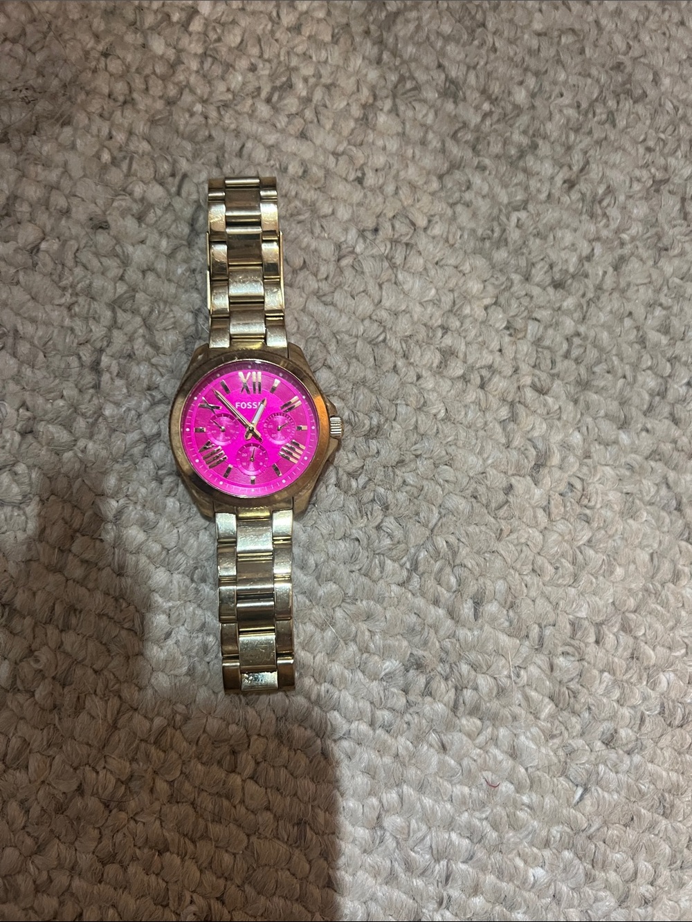 Fossil Gold-Tone Bracelet Watch with Vibrant Pink Dial(needs a battery)